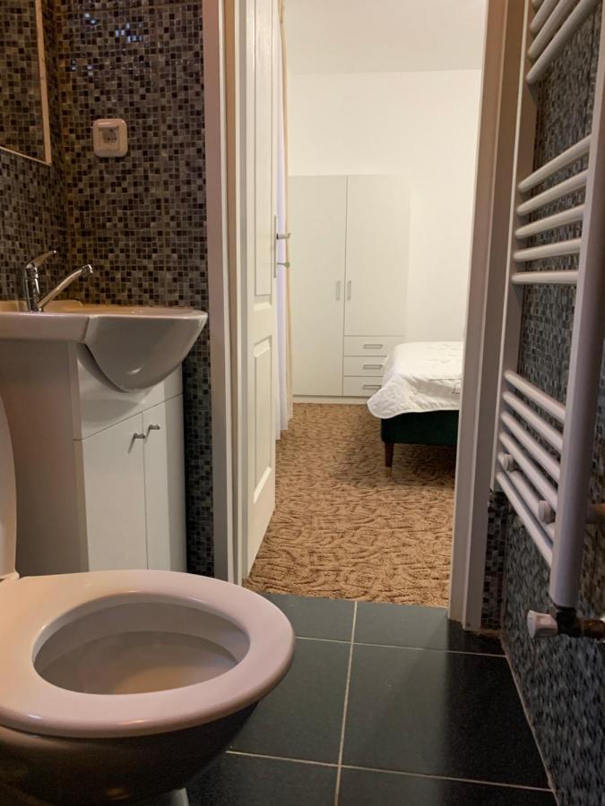 Luxury Accommodation Republicii Brasov Exterior photo