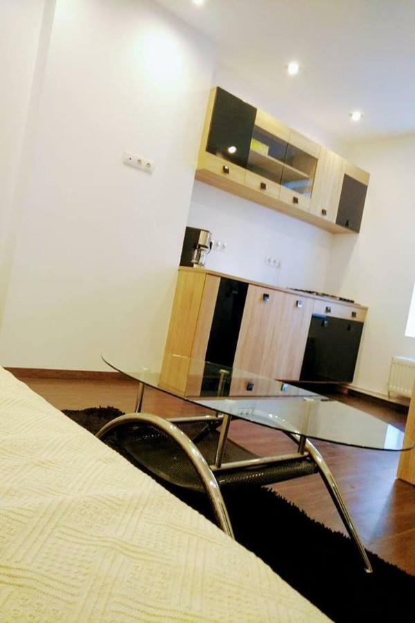 Luxury Accommodation Republicii Brasov Exterior photo